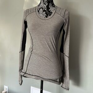 Lululemon size 4 Star Runner Longsleeve